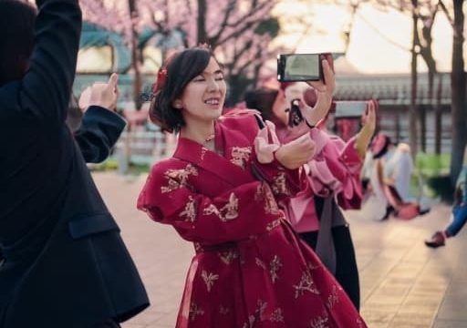 LINE VOOMからショッピングへ？最新情報と知っておきたい注意点